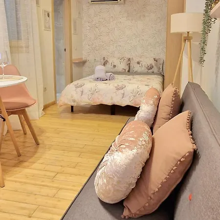 Cervantes Apartment *